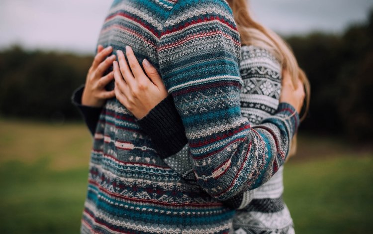 узор, объятия, влюбленные, свитера, pattern, hugs, lovers, sweaters