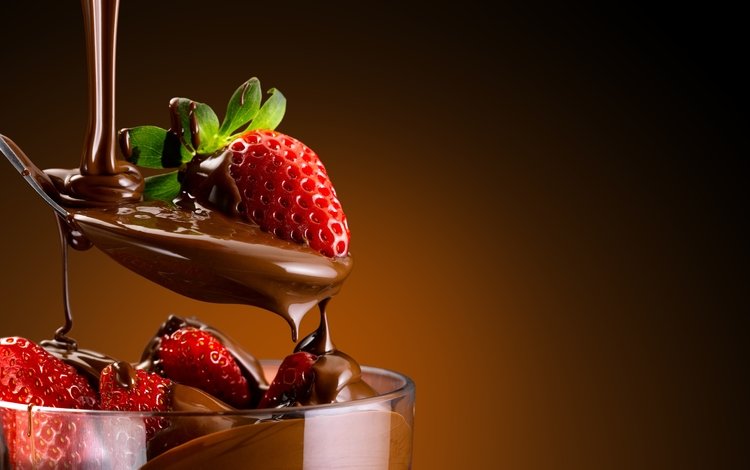 клубника, ягоды, шоколад, сладкое, десерт, ложка, свежая, strawberry, berries, chocolate, sweet, dessert, spoon, fresh