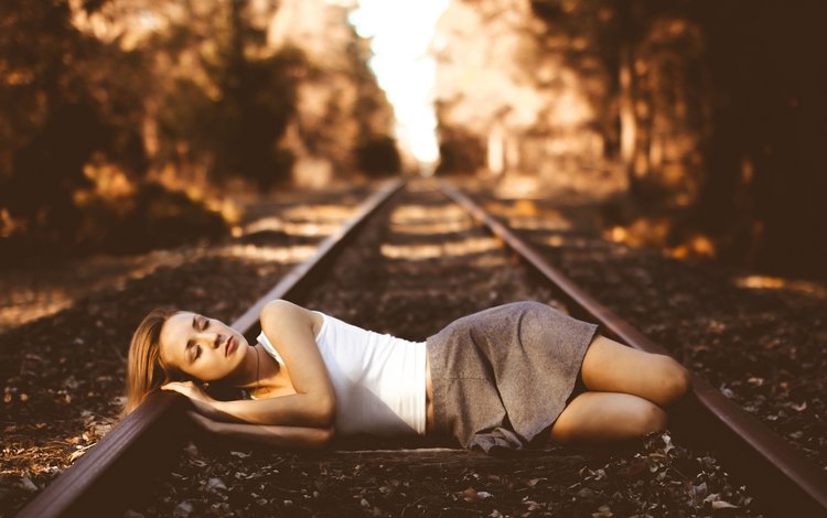 железная дорога, девушка, ситуация, railroad, girl, the situation