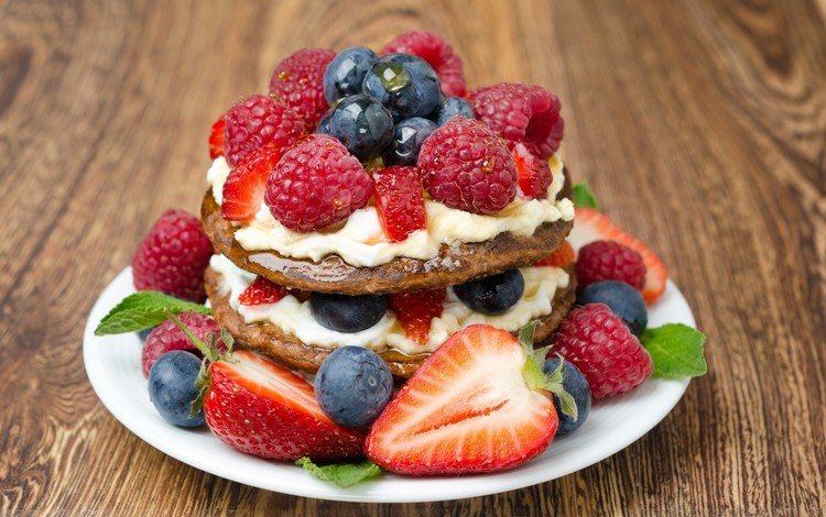 крем для торта, малина, клубника, ягоды, черника, блины, cream cake, raspberry, strawberry, berries, blueberries, pancakes