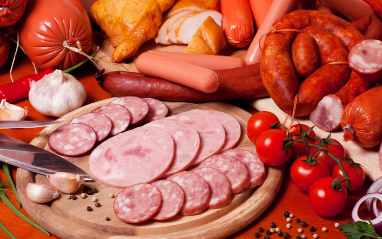 колбаса, помидоры, перец, чеснок, сосиски, ветчина, мясные изделия, колбасные изделия, sausage, tomatoes, pepper, garlic, ham