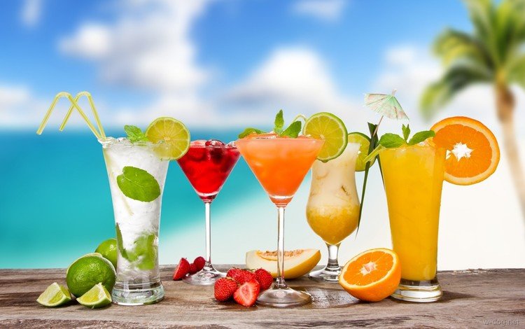фрукты, клубника, апельсин, лайм, коктейль, напитки, бокалы, fruit, strawberry, orange, lime, cocktail, drinks, glasses