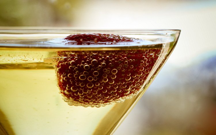 клубника, бокал, пузырьки, шампанское, strawberry, glass, bubbles, champagne