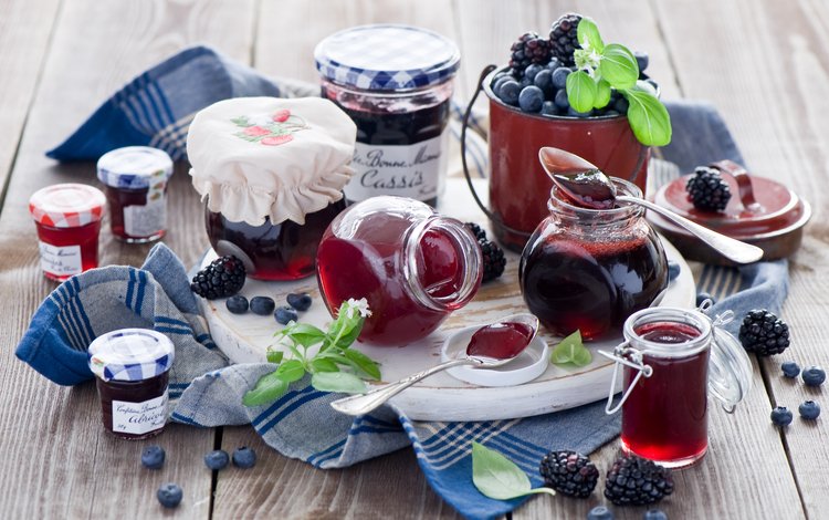 джем, кастрюли, ягоды, черника, ежевика, банки, варенье, баночки, anna verdina, ложки, jam, pots, berries, blueberries, blackberry, banks, jars, spoon