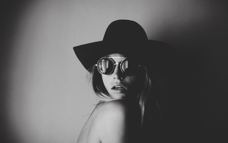 девушка, портрет, очки, чёрно-белое, шляпа, annie mcginty, girl, portrait, glasses, black and white, hat