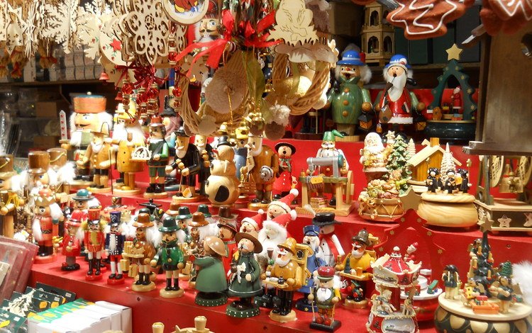 новый год, коробки, снежинки, встреча нового года, рождественская, подарки, пряники, игрушки, игрушками, праздник, щелкунчики, снеговики, подсвечники, лавка, карусели, санта клаус, new year, box, snowflakes, christmas, gifts, gingerbread, toys, holiday, nutcrackers, snowmen, candlesticks, shop, the carousel, santa claus