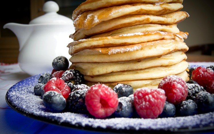 малина, ягоды, лесные ягоды, черника, завтрак, выпечка, блинчики, блины, raspberry, berries, blueberries, breakfast, cakes, pancakes