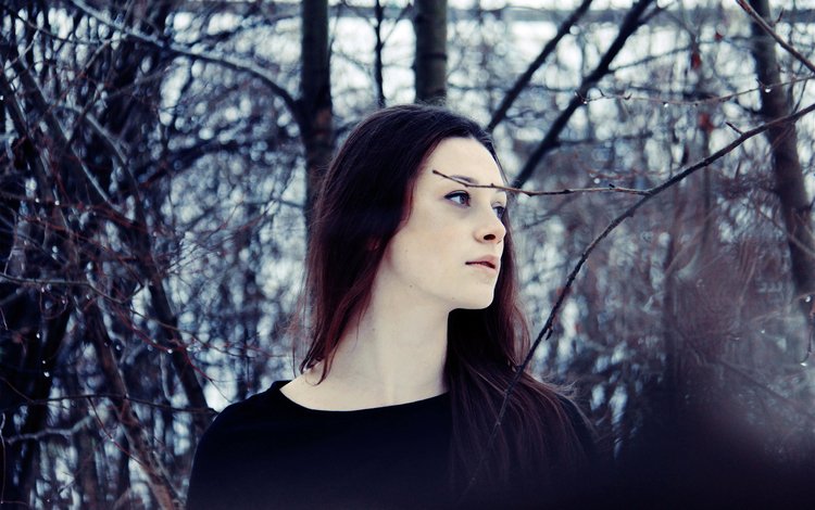 лес, девушка, ветки, взгляд, лицо, шатенка, forest, girl, branches, look, face, brown hair