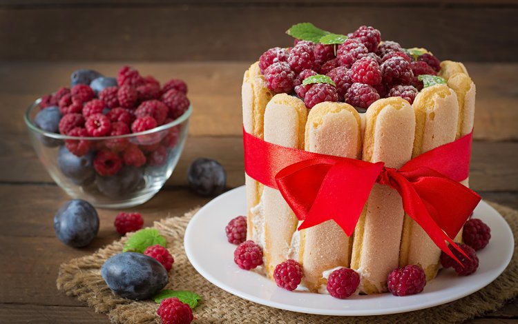 малина, ягоды, торт, десерт, бант, сливы, савоярди, raspberry, berries, cake, dessert, bow, plum, savoiardi