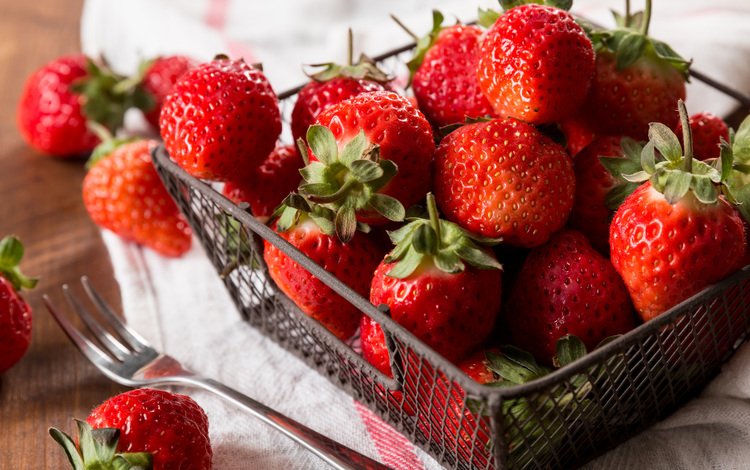красная, клубника, ягоды, корзинка, red, strawberry, berries, basket