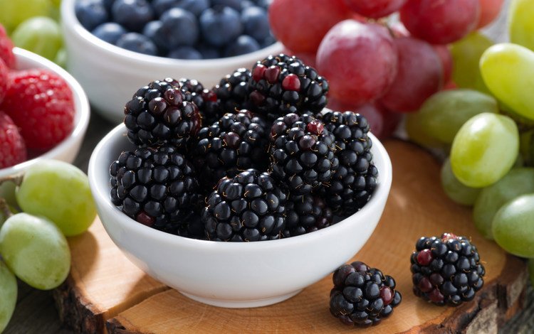 макро, виноград, малина, ягоды, черника, ежевика, macro, grapes, raspberry, berries, blueberries, blackberry