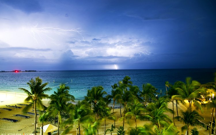 тучи, тропики, море, багамы, песок, пасмурно, пляж, багамские острова, горизонт, побережье, пальмы, молнии, clouds, tropics, sea, bahamas, sand, overcast, beach, horizon, coast, palm trees, zipper