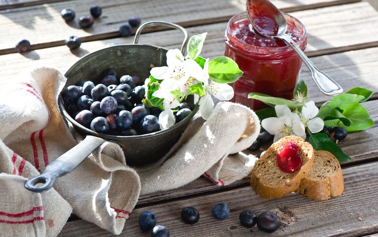 цветы, джем, ягоды, черника, завтрак, веточки, breakfast with berries and jam, flowers, jam, berries, blueberries, breakfast, twigs