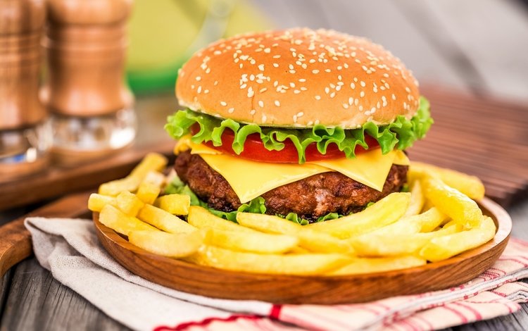 гамбургер, брынза, быстрое питание, котлета, сыр, мясо, помидор, гамбург, картофель, булочка, hamburger, fast food, patty, cheese, meat, tomato, hamburg, potatoes, bun