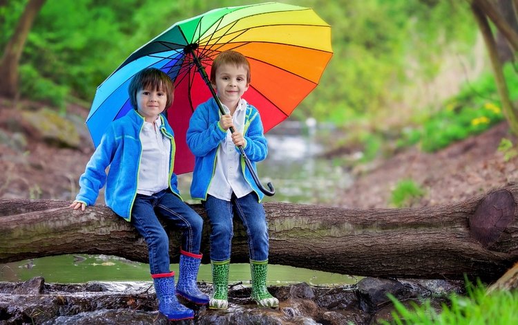 природа, дети, джинсы, зонт, цветной, друзья, мальчики, nature, children, jeans, umbrella, color, friends, boys