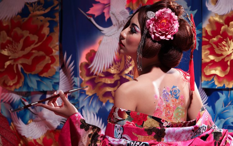 цветы, гейша, стиль, тату, спина, трубка, кимоно, японка, азиатка, flowers, geisha, style, tattoo, back, tube, kimono, japanese, asian