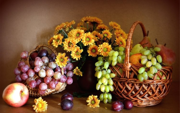 цветы, виноград, фрукты, яблоко, хризантемы, натюрморт, груша, слива, flowers, grapes, fruit, apple, chrysanthemum, still life, pear, drain