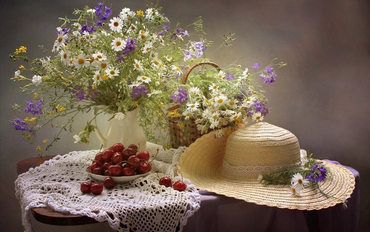 лето, ромашки, букет, вишня, шляпа, натюрморт, summer, chamomile, bouquet, cherry, hat, still life