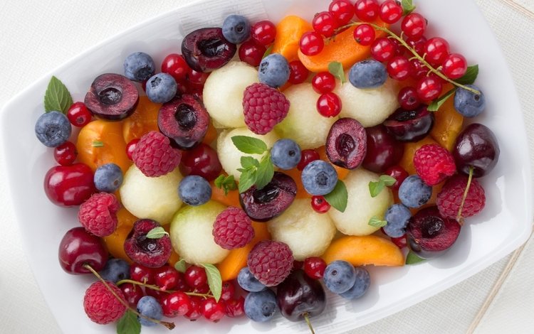 малина, фрукты, черешня, абрикос, ягоды, смородина, голубика, raspberry, fruit, cherry, apricot, berries, currants, blueberries