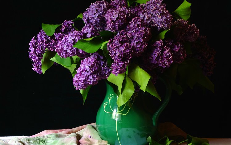 черный фон, букет, ваза, лиловый, сирень, black background, bouquet, vase, purple, lilac