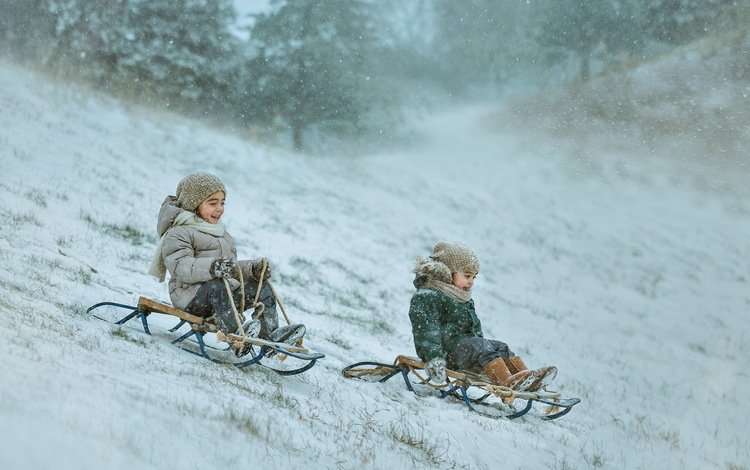 снег, зима, дети, радость, сани, движение, двое, snow, winter, children, joy, sleigh, movement, two