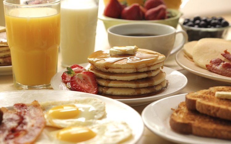 клубника, кофе, завтрак, блины, сок, яичница, strawberry, coffee, breakfast, pancakes, juice, scrambled eggs