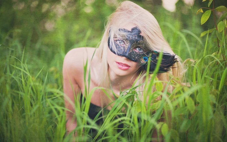 трава, девушка, маска, блондинка, лето, grass, girl, mask, blonde, summer