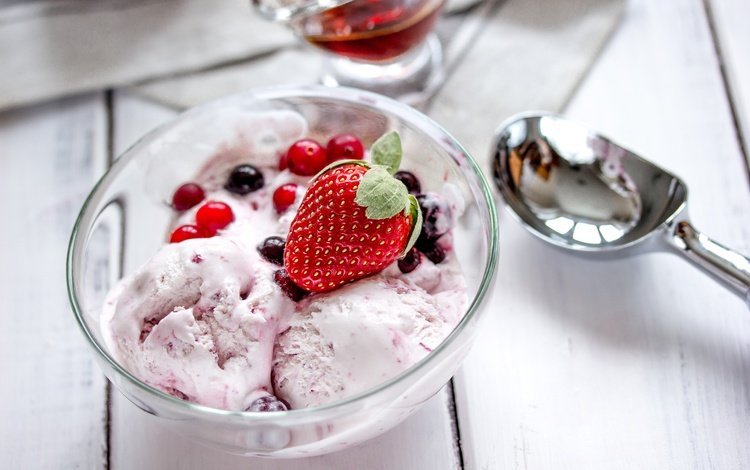 мороженое, клубника, ягоды, сладкое, десерт, ice cream, strawberry, berries, sweet, dessert
