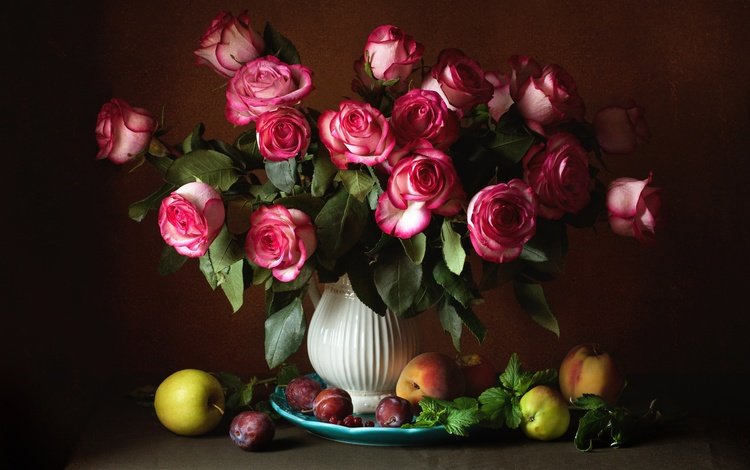 цветы, слива, розы, фрукты, букет, яблоко, ваза, персик, натюрморт, flowers, drain, roses, fruit, bouquet, apple, vase, peach, still life