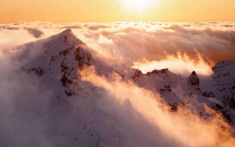 небо, облака, горы, солнце, снег, the sky, clouds, mountains, the sun, snow