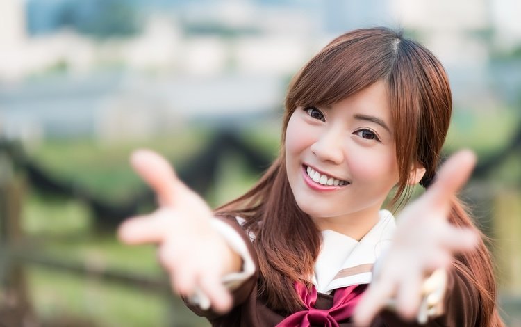 девушка, настроение, улыбка, взгляд, руки, азиатка, girl, mood, smile, look, hands, asian