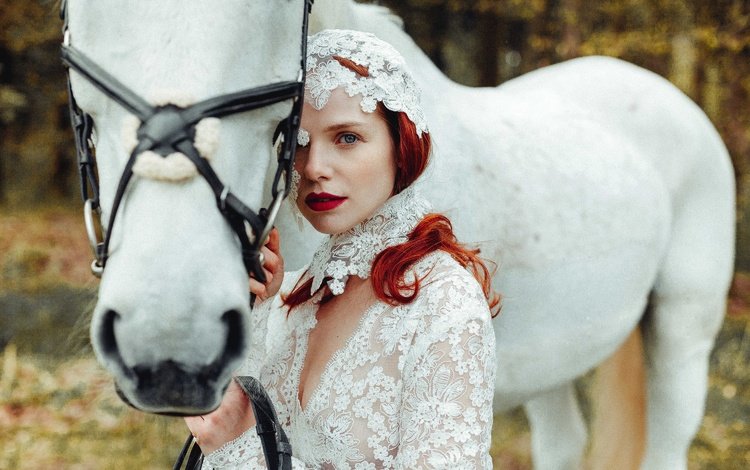 девушка, настроение, взгляд, рыжая, конь, рыжеволосая, белая лошадь, girl, mood, look, red, horse, redhead, white horse
