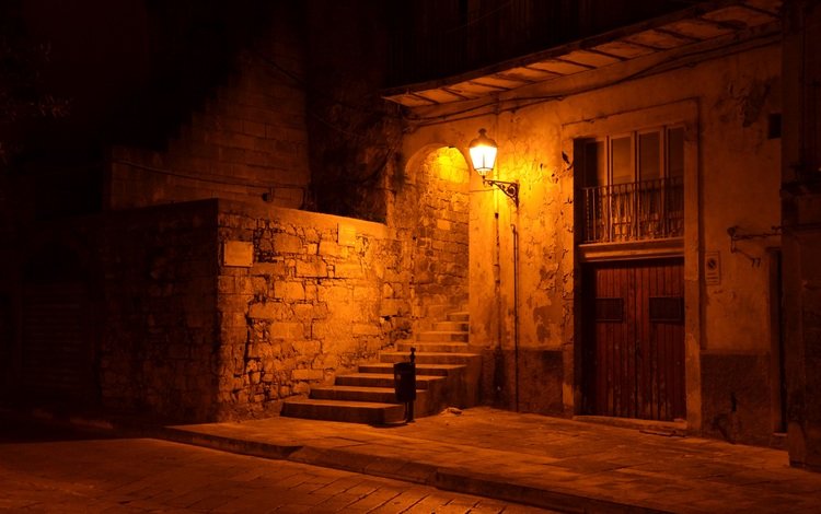 ночь, фонари, лестница, дом, италия, ragusa sicily, night, lights, ladder, house, italy