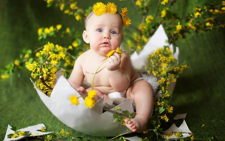 цветы, ребенок, одуванчики, малыш, венок, скорлупа, яйцо, flowers, child, dandelions, baby, wreath, shell, egg