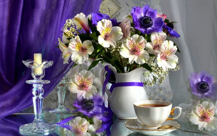 цветы, альстромерия, свечи, анемоны, блюдце, букет, чашка, чай, кувшин, занавеска, flowers, alstroemeria, candles, anemones, saucer, bouquet, cup, tea, pitcher, curtain