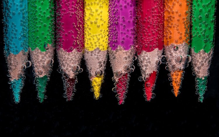 вода, капли, разноцветные, карандаши, черный фон, пузырьки, цветные карандаши, water, drops, colorful, pencils, black background, bubbles, colored pencils