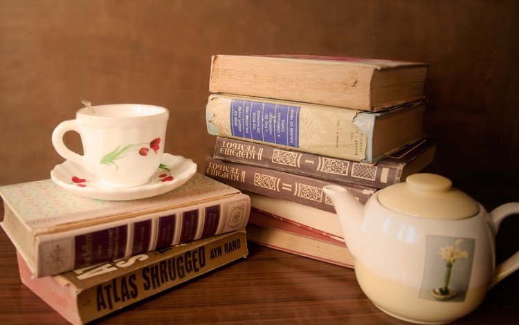 книги, чашка, чай, посуда, чайник, books, cup, tea, dishes, kettle