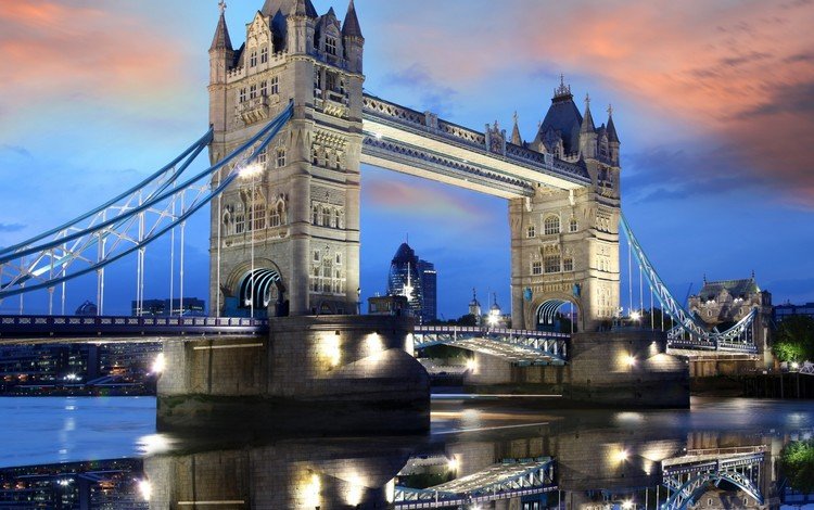 небо, великобритания, та́уэрский мост, облака, лондон, огни, темза, вода, англия, вечер, европа, закат, тауэрский мост, отражение, соединенное королевство, мост, столица, the sky, uk, clouds, london, lights, thames, water, england, the evening, europe, sunset, tower bridge, reflection, united kingdom, bridge, capital