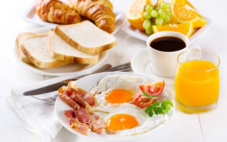 фрукты, кофе, хлеб, завтрак, сок, яичница, бекон, fruit, coffee, bread, breakfast, juice, scrambled eggs, bacon