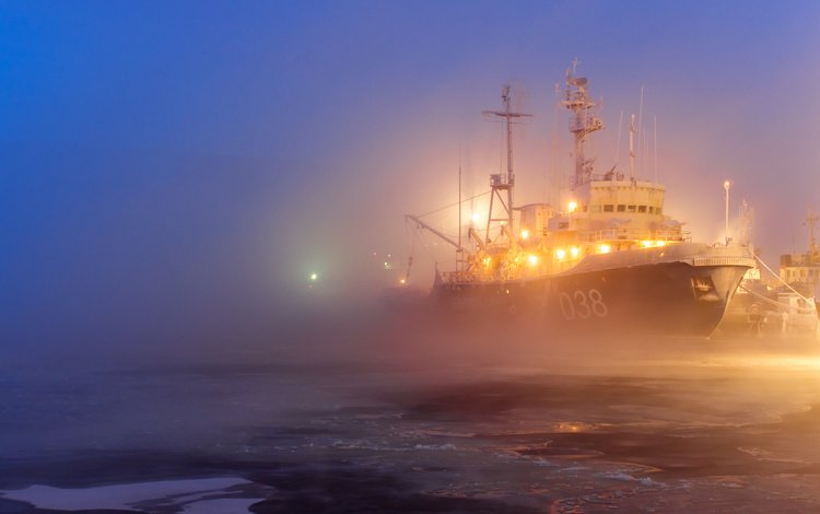 огни, море, туман, корабль, лёд, порт, lights, sea, fog, ship, ice, port