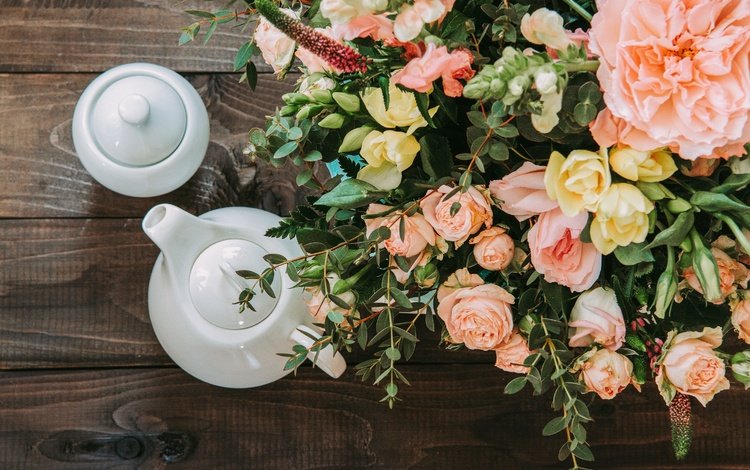 цветы, букет, ваза, чайник, flowers, bouquet, vase, kettle