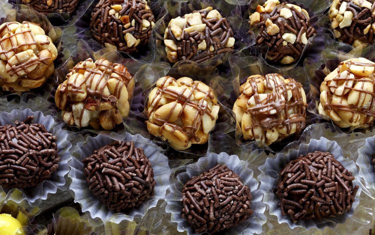 конфеты, сладости, шоколад с орехами, candy, sweets, chocolate with nuts