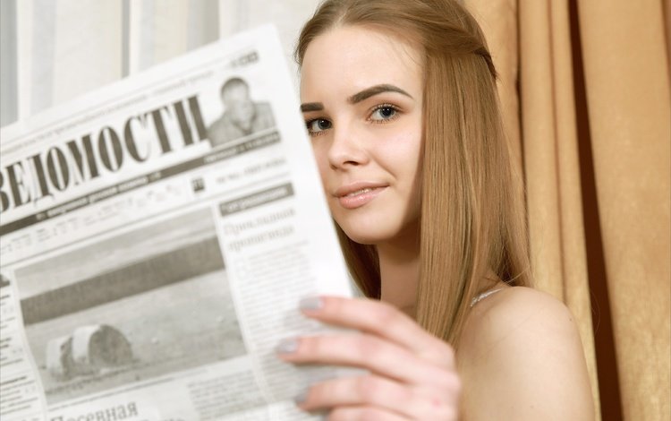 девушка, взгляд, модель, волосы, лицо, газета, читает, girl, look, model, hair, face, newspaper, reads