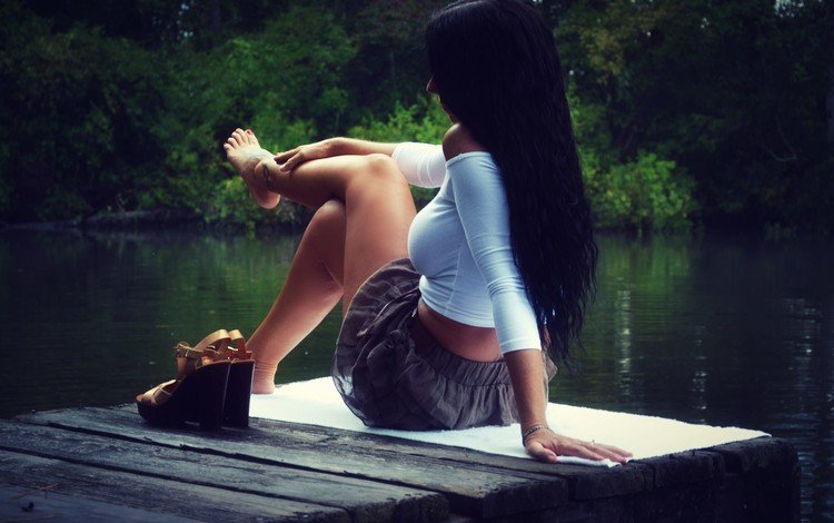 озеро, девушка, брюнетка, модель, сидит, ножки, пристань, lake, girl, brunette, model, sitting, legs, marina
