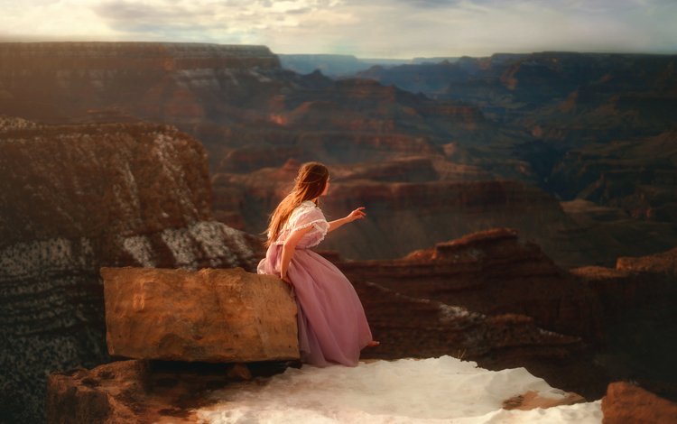 природа, розовое платье, девушка, пейзаж, взгляд, каньон, модель, камень, волосы, nature, pink dress, girl, landscape, look, canyon, model, stone, hair