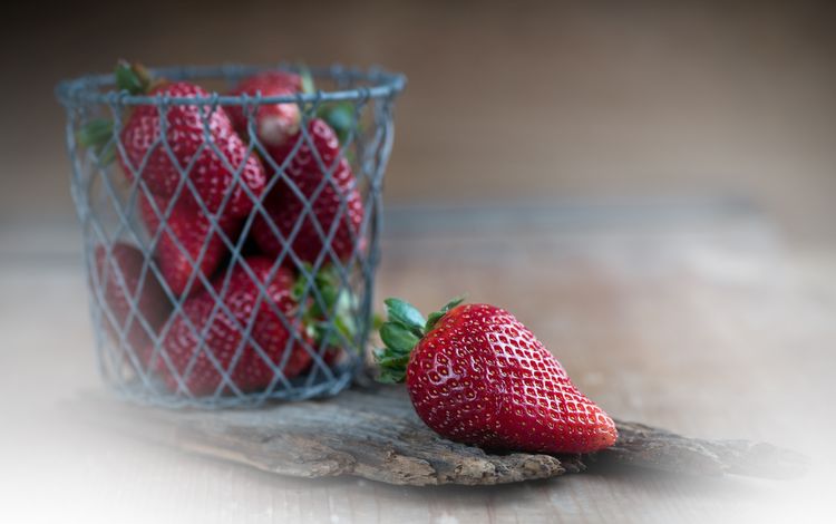 ягода, клубника, стол, размытость, berry, strawberry, table, blur