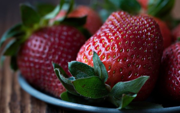 макро, фон, клубника, ягоды, тарелка, macro, background, strawberry, berries, plate