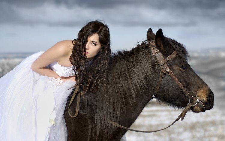 лошадь, девушка, взгляд, волосы, лицо, конь, грива, локоны, невеста, the bride, horse, girl, look, hair, face, mane, curls