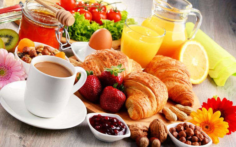 фрукты, кофе, ягоды, завтрак, герберы, круассан, сок, fruit, coffee, berries, breakfast, gerbera, croissant, juice