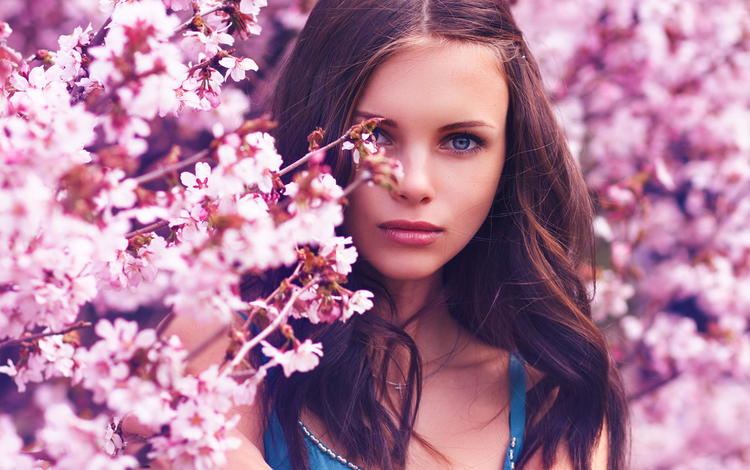 цветение, девушка, взгляд, весна, волосы, лицо, розовые цветы, голубоглазая, flowering, girl, look, spring, hair, face, pink flowers, blue-eyed